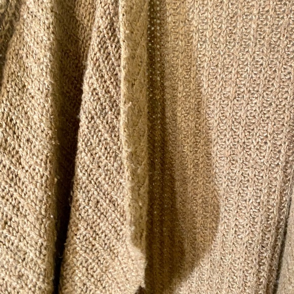 Abercrombie & Fitch Camel Cardigan - Picture 2 of 5